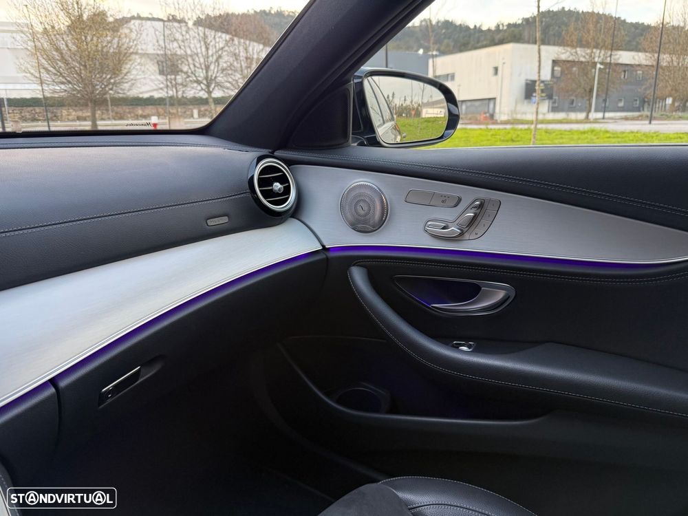Mercedes-Benz E 300 de 9G-TRONIC AMG Line - 22
