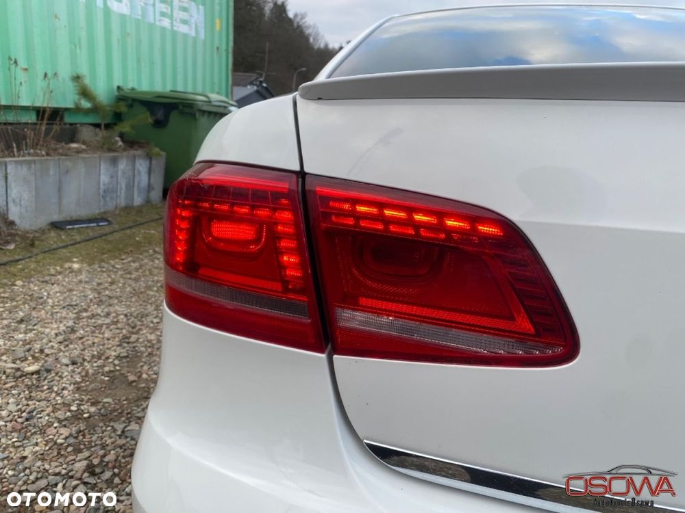 Volkswagen Passat - 38