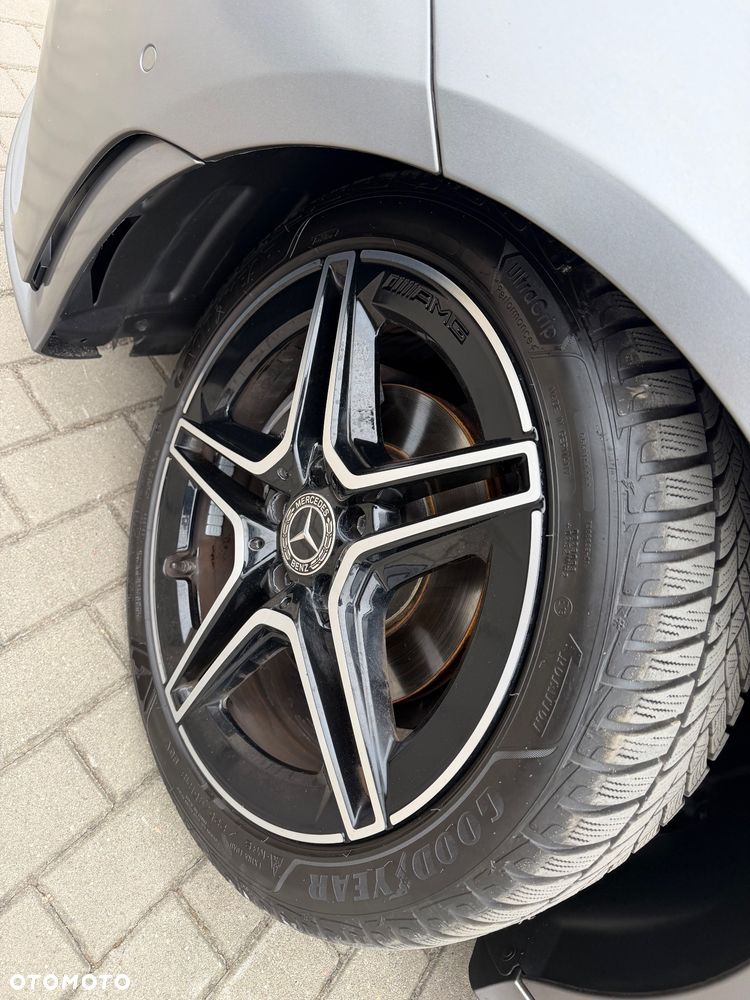 Mercedes-Benz CLA 180 AMG Line 7G-DCT - 18