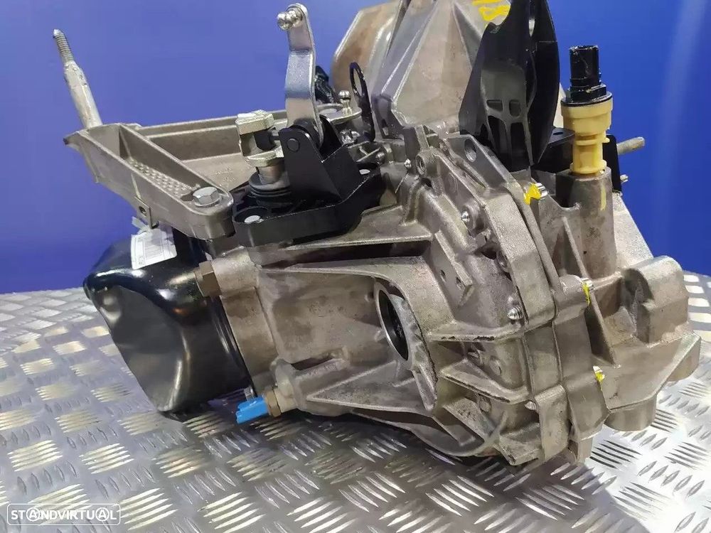 CAIXA VELOCIDADES DACIA SANDERO 2011 -JR5351 - 1