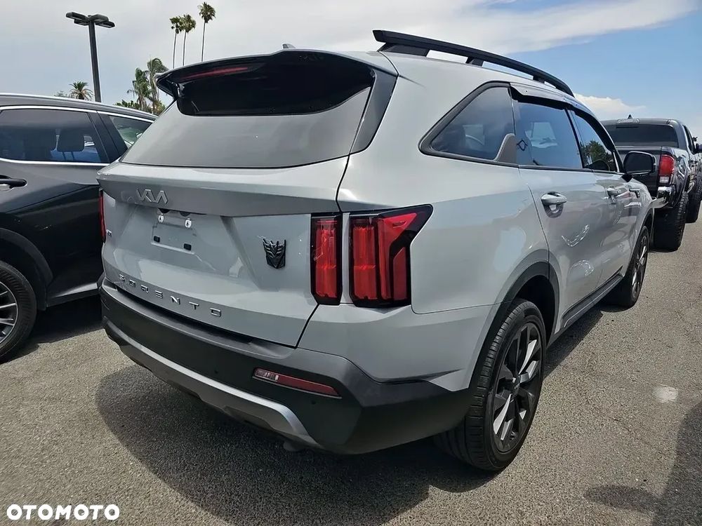 Kia Sorento - 6