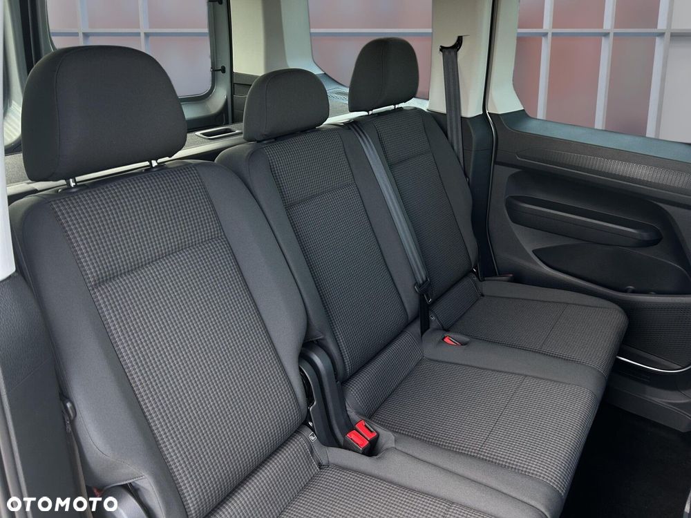 Volkswagen Caddy 2.0 TDI DSG - 19