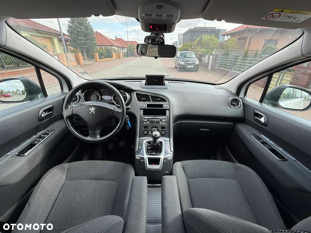 Peugeot 5008 - 7