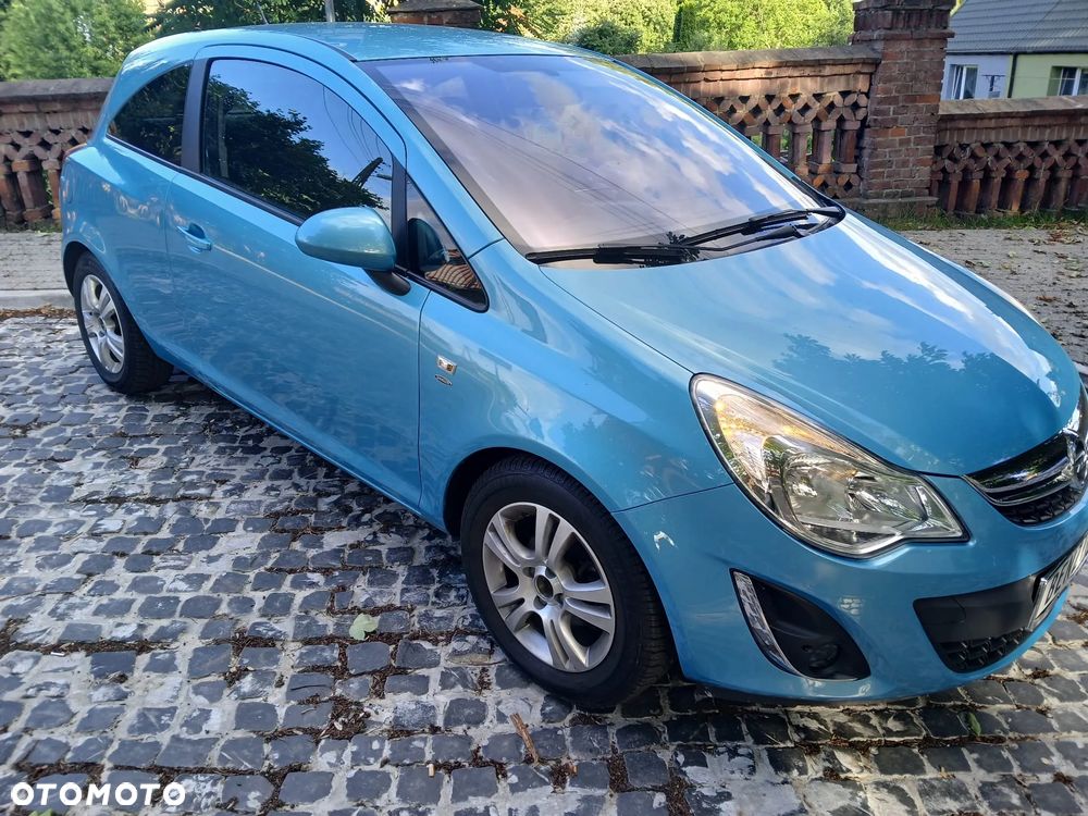 Opel Corsa 1.4 16V Satellite - 4