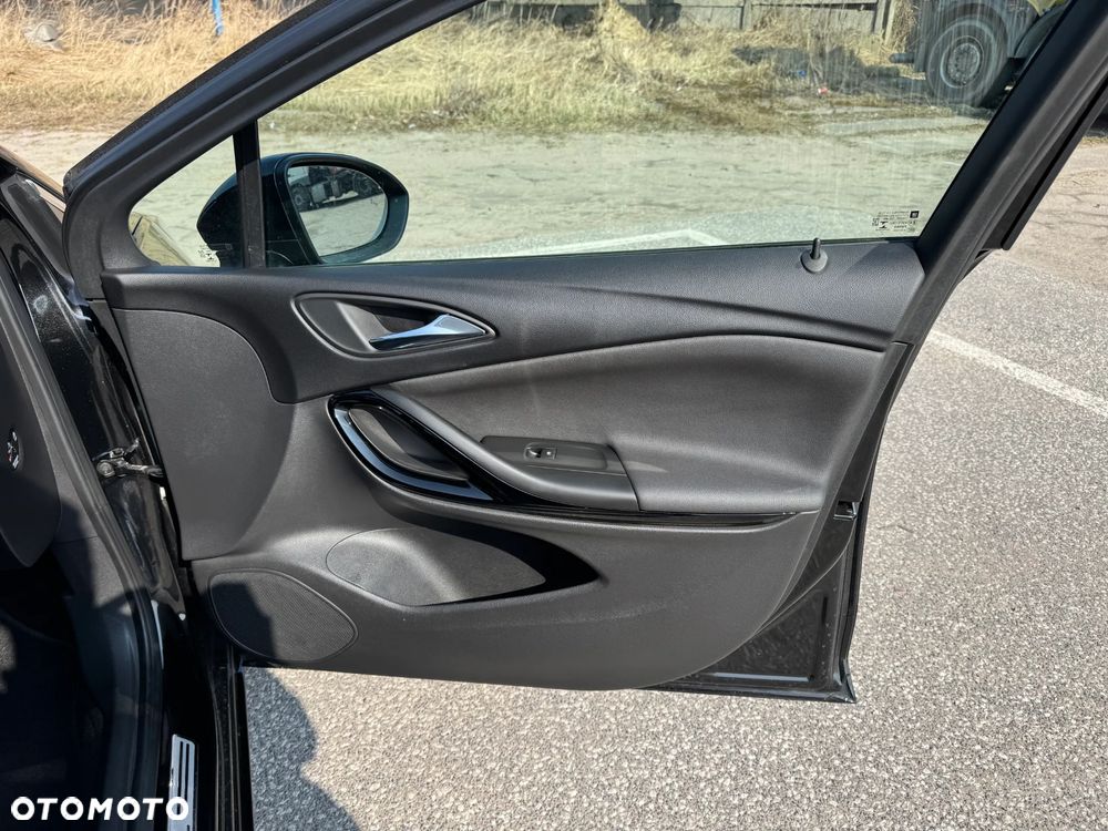 Opel Astra 1.4 Turbo Start/Stop Dynamic - 29