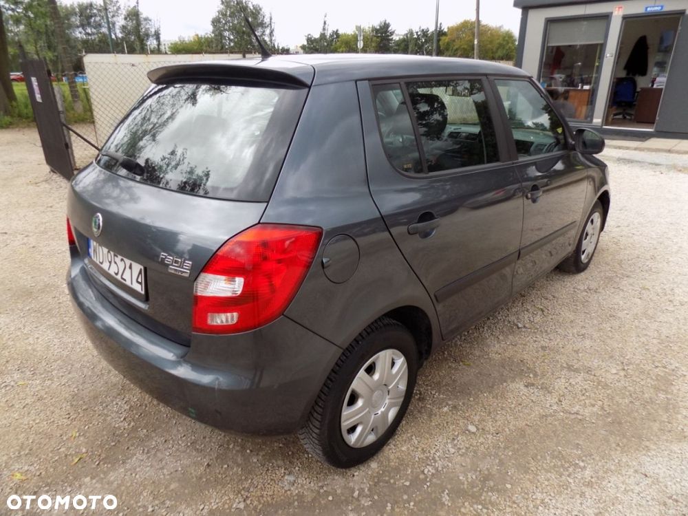 Skoda Fabia - 3