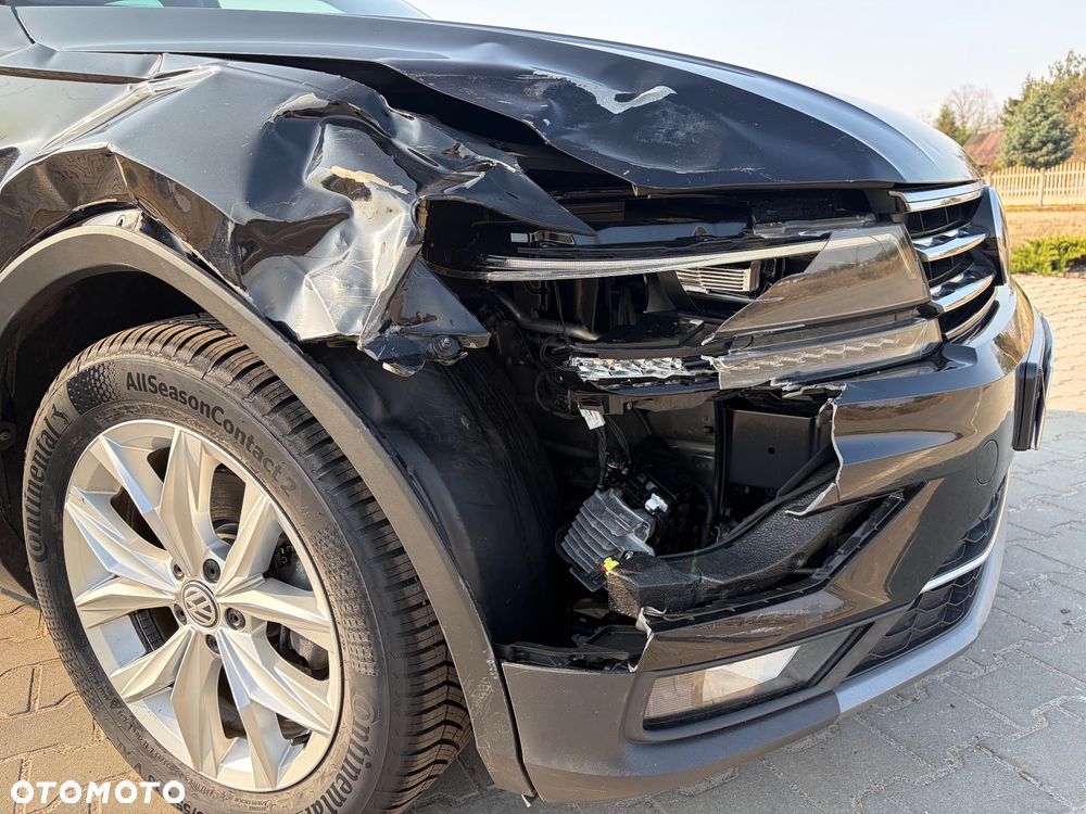 Volkswagen Tiguan - 12