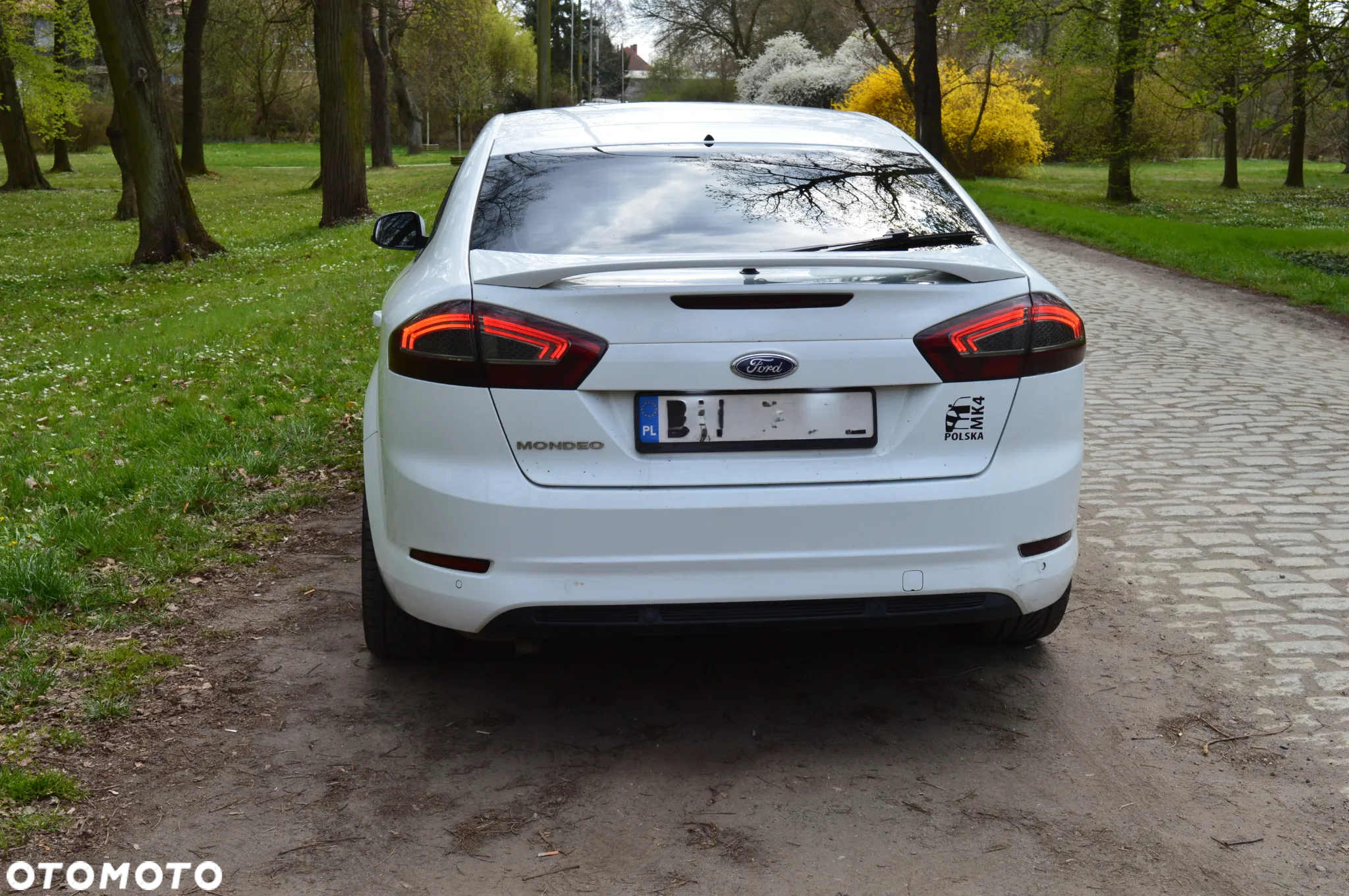 Ford Mondeo - 36