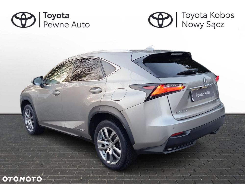 Lexus NX 300h Comfort AWD - 5