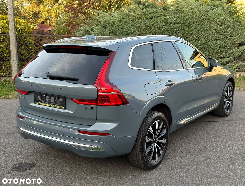 Volvo XC 60 B4 D AWD Plus Bright - 8