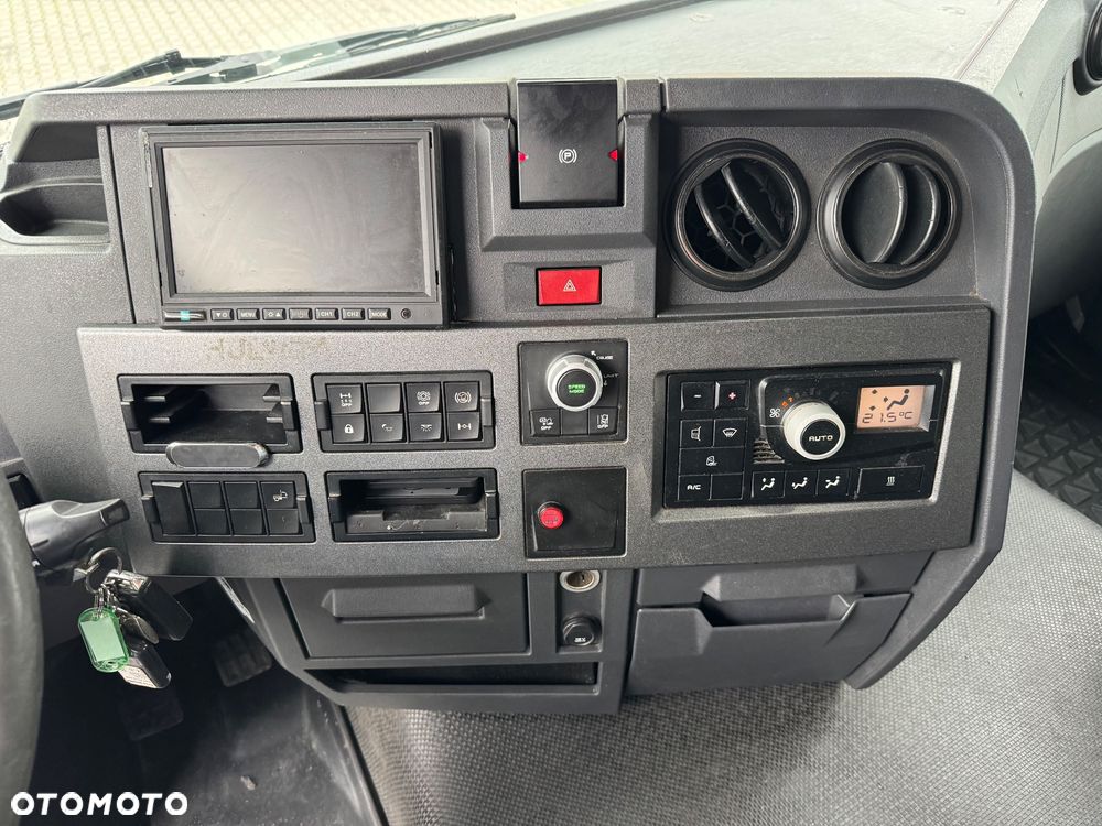 Renault T 430 firanka winda import Francja - 23