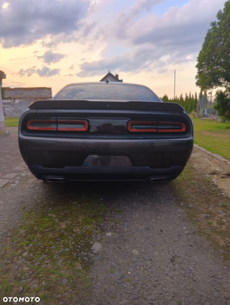 Dodge Challenger 3.6 SXT Plus - 7