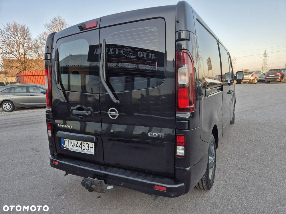 Opel Vivaro - 30