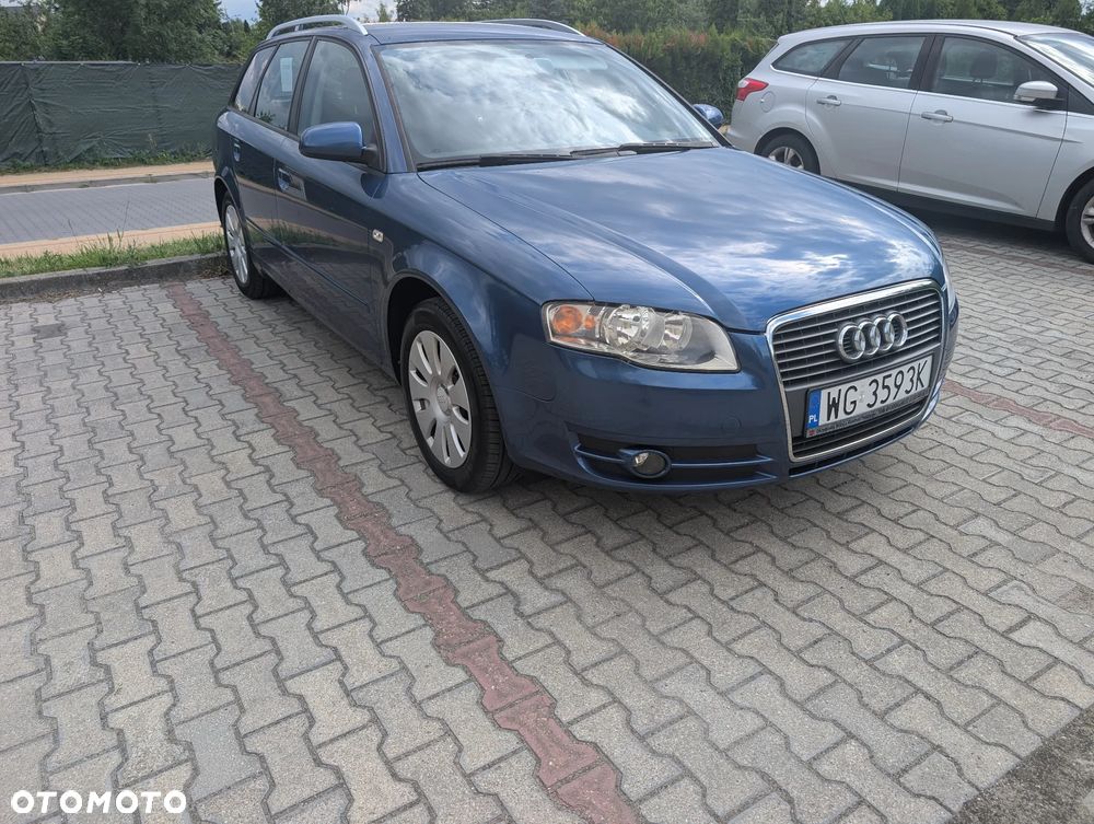 Audi A4 Avant - 4