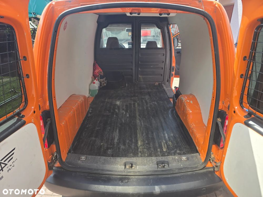 Volkswagen Caddy - 19