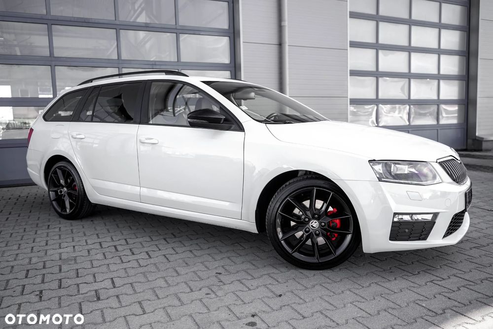 Skoda Octavia 2.0 TDI 4x4 RS DSG - 9