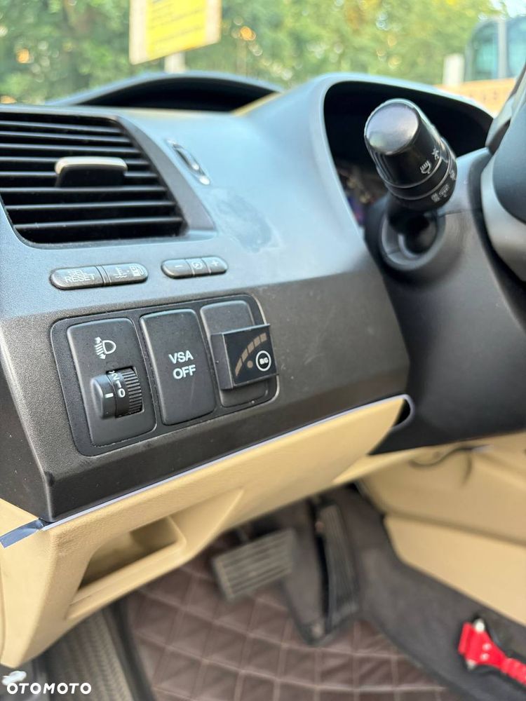 Honda Civic - 10