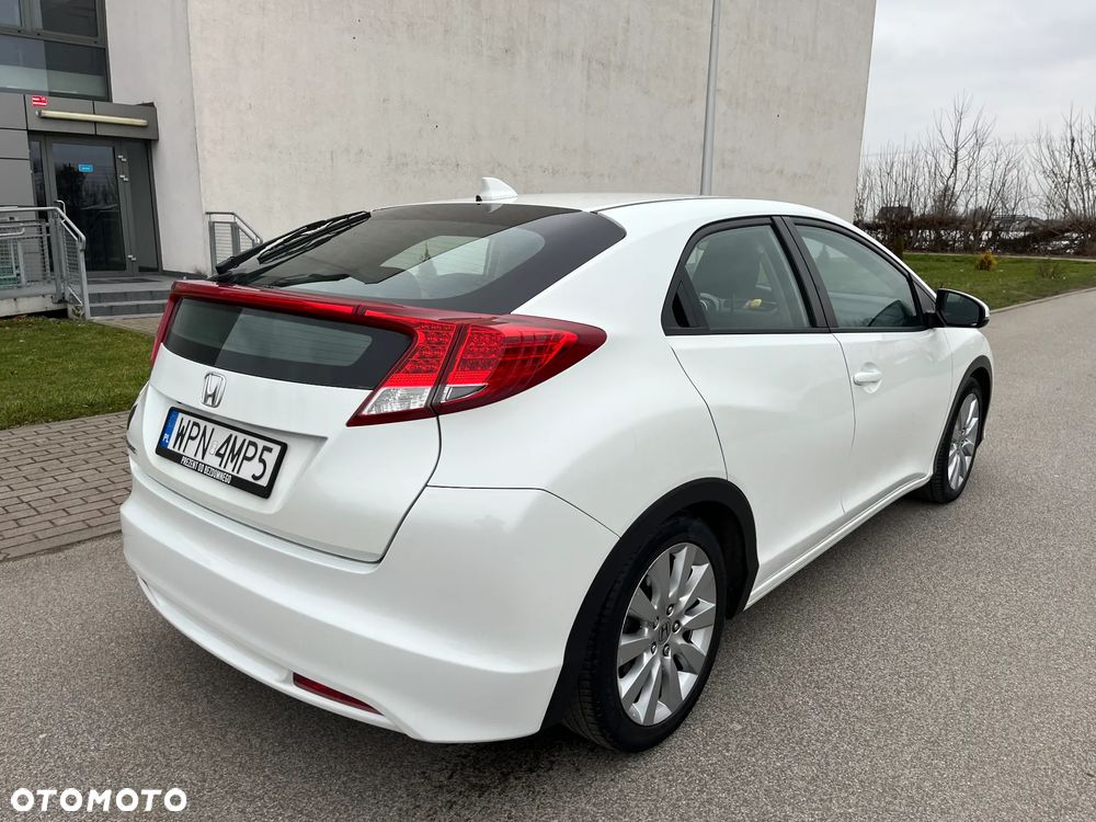 Honda Civic 1.8 i-VTEC Executive - 11