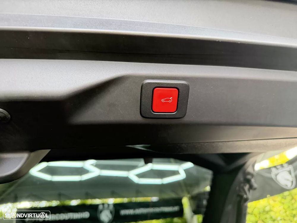 Peugeot E-3008 73 kWh GT - 13