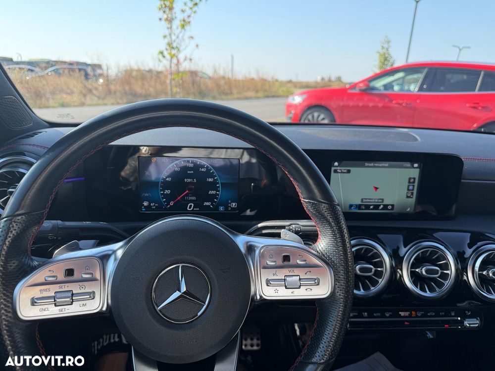 Mercedes-Benz CLA 220 4MATIC Coupe - 3