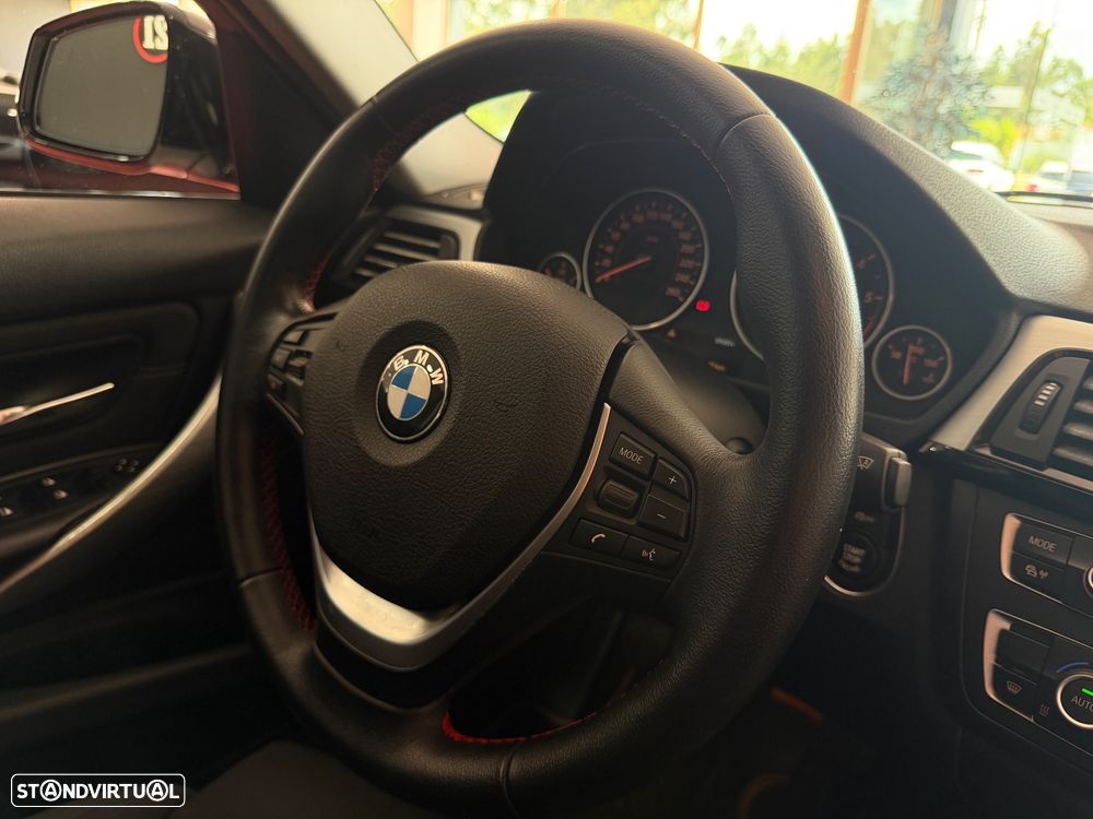 BMW 320 d Sport Line - 27