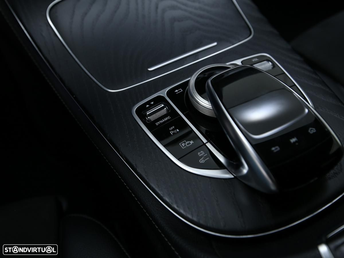 Mercedes-Benz E 300 de AMG Line - 15