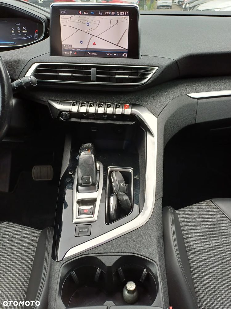 Peugeot 3008 1.6 THP Allure S&S EAT6 - 25