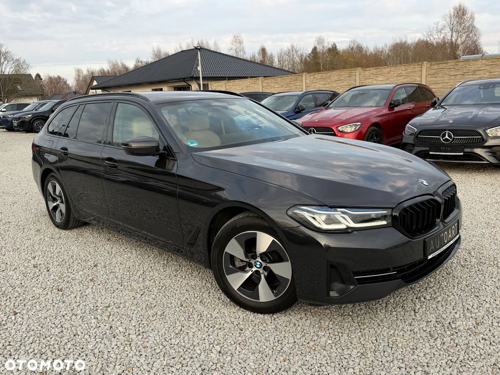 BMW Seria 5 520d Luxury Line - 21