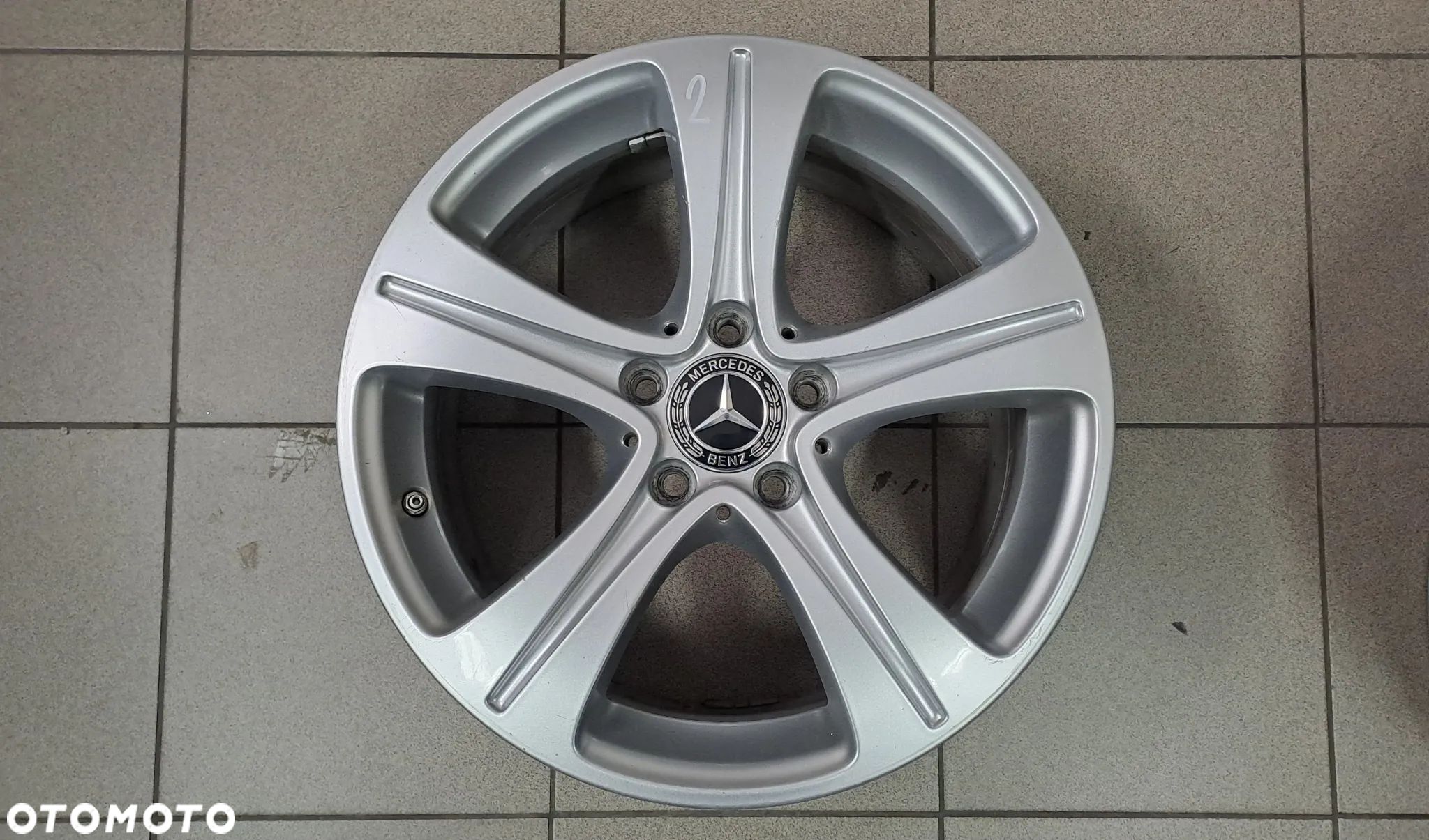 Felga Aluminiowa 17 Mercedes E-Klasa W213 5x112 ET 40 A2134011200 - 1