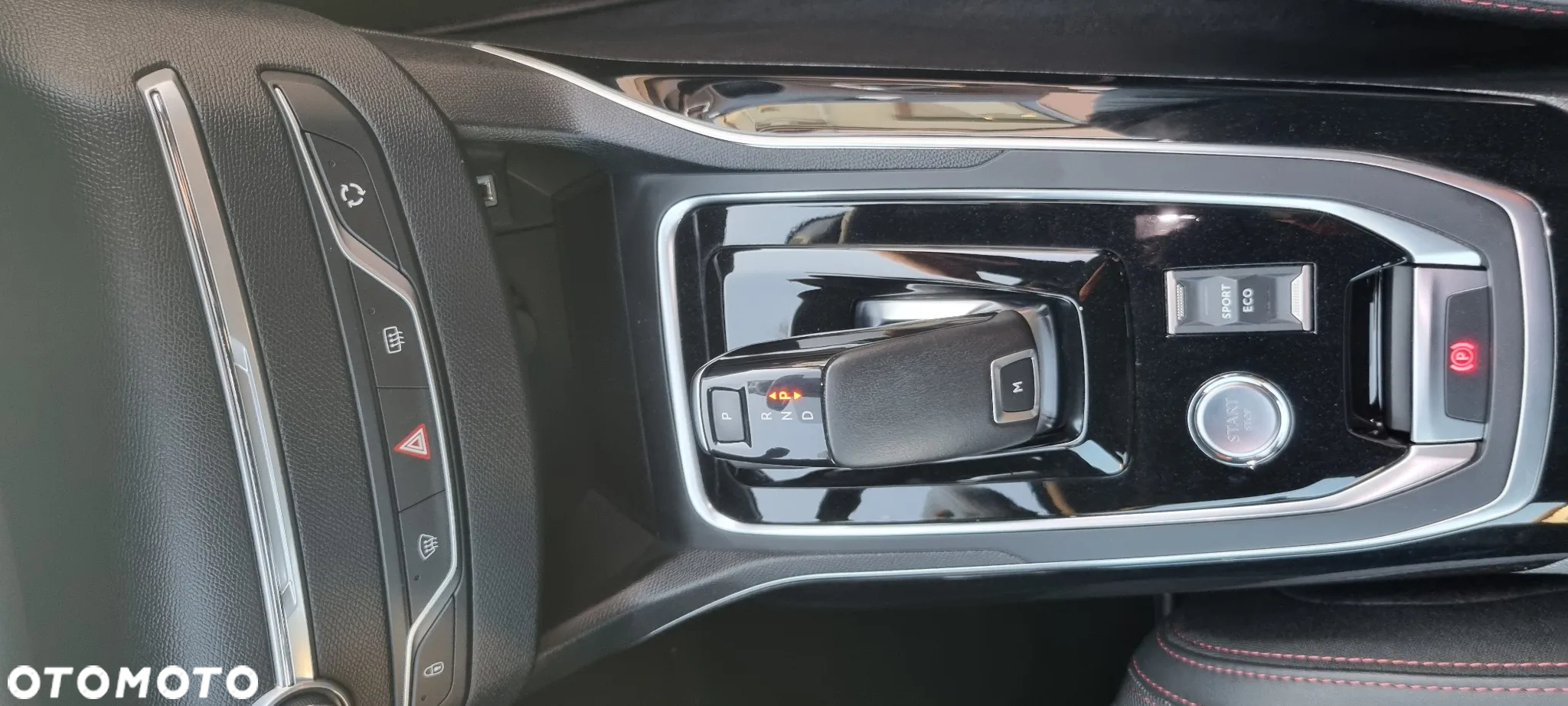 Peugeot 308 PureTech 130 EAT6 Stop & Start GT-Line Edition - 17