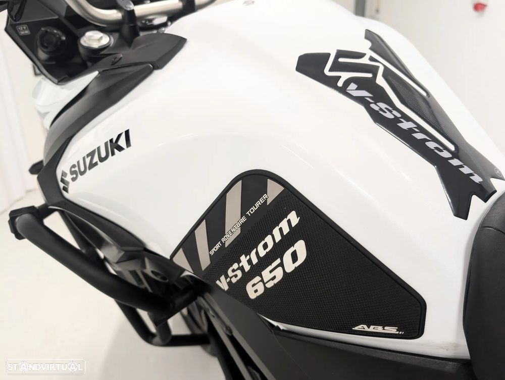 Suzuki v-strom V-Strom 650 Sport Adventure Tourer - 18