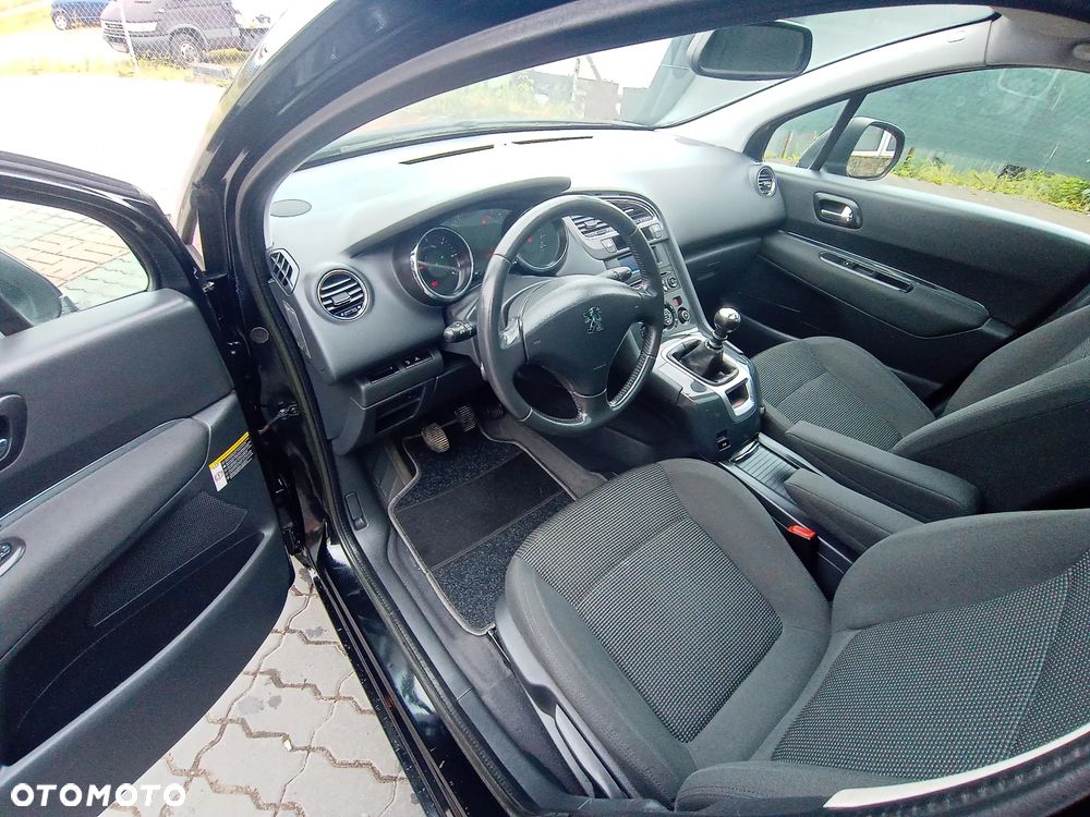 Peugeot 5008 HDI FAP 110 Access - 23