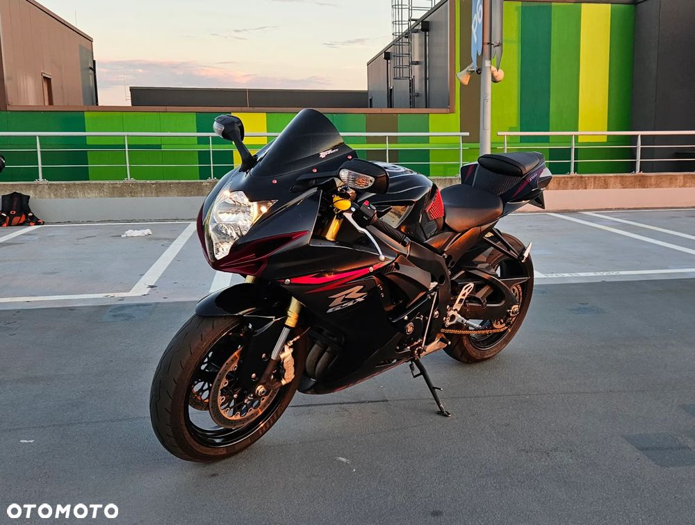 Suzuki GSX-R - 2