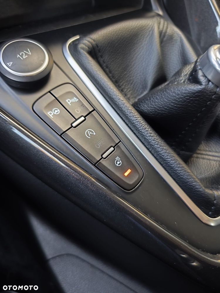 Ford Focus 1.5 EcoBoost Titanium ASS - 16