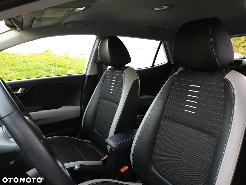 Kia Stonic 1.0 T-GDI L - 11