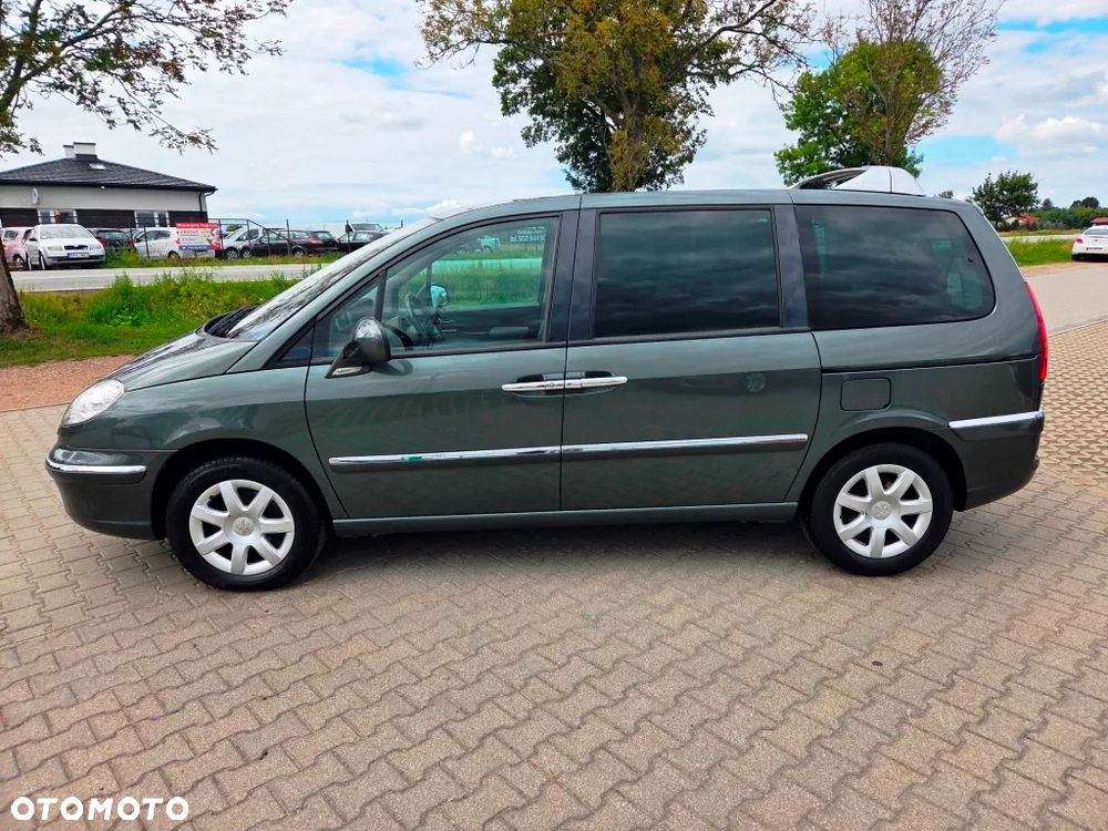 Peugeot 807 HDi 135 Premium - 20