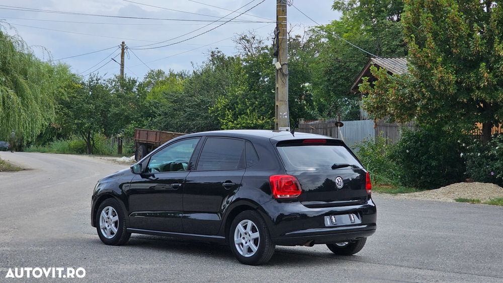 Volkswagen Polo - 4