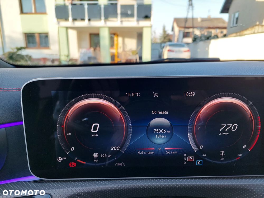 Mercedes-Benz CLA 200 d AMG Line 8G-DCT - 20