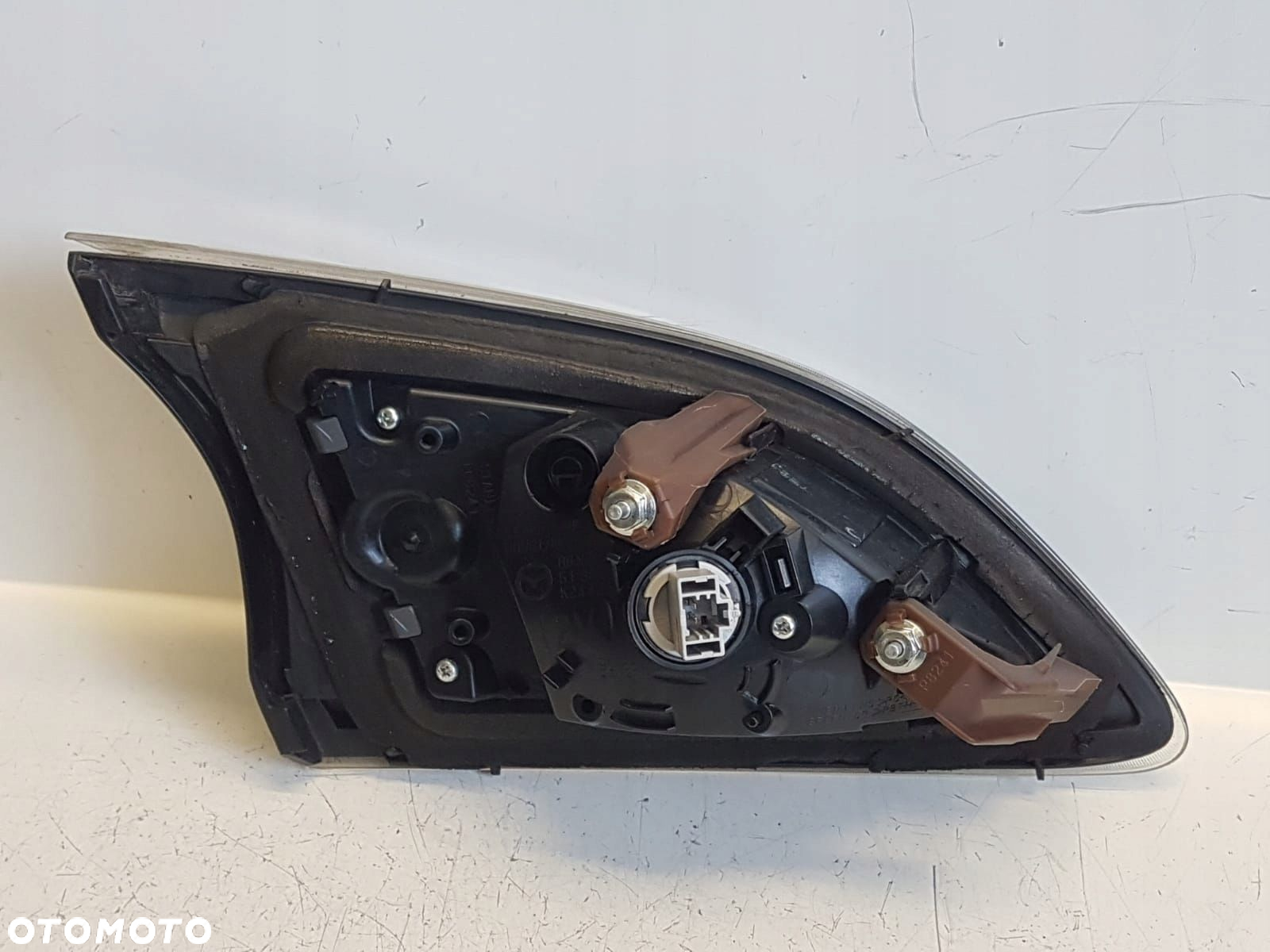 MAZDA 3 09-13 LAMPA PRAWA TYŁ TYLNA W KLAPĘ EUROPA - 2
