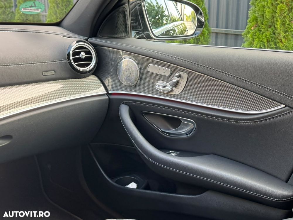 Mercedes-Benz E 300 Aut. - 22