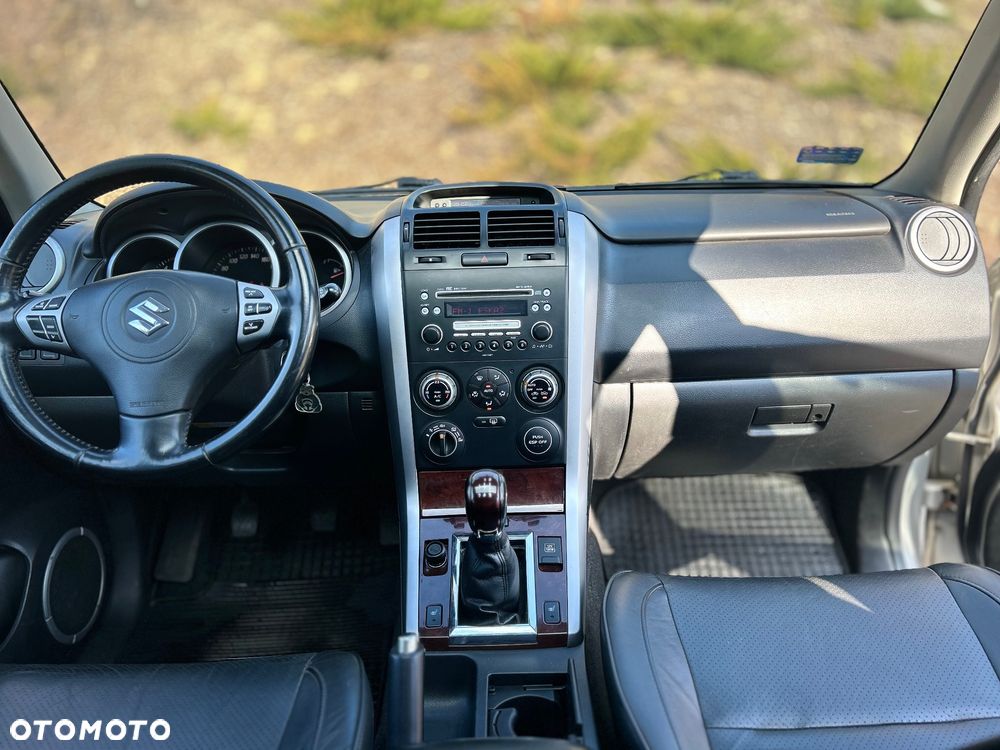 Suzuki Grand Vitara 1.9 DDiS Comfort + DPF - 15