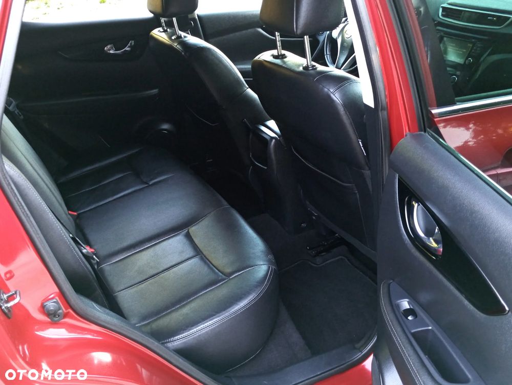 Nissan Qashqai 1.6 DCi Xtronic ACENTA - 20