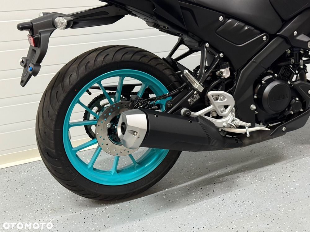 Yamaha MT - 8