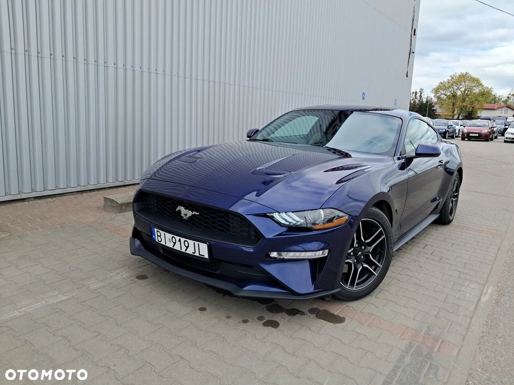 Ford Mustang - 3