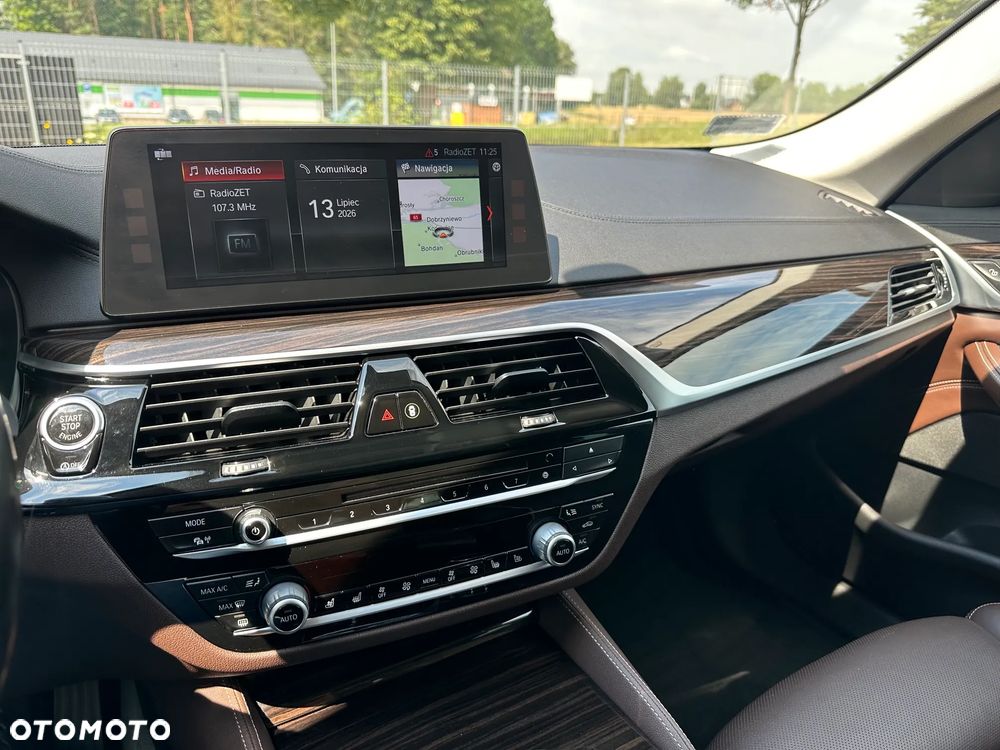 BMW Seria 5 530i - 15