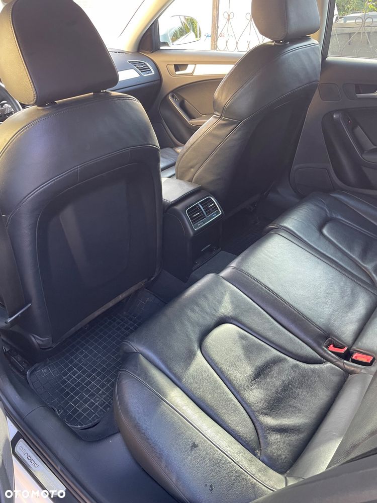 Audi A4 Allroad 2.0 TDI Quattro - 11