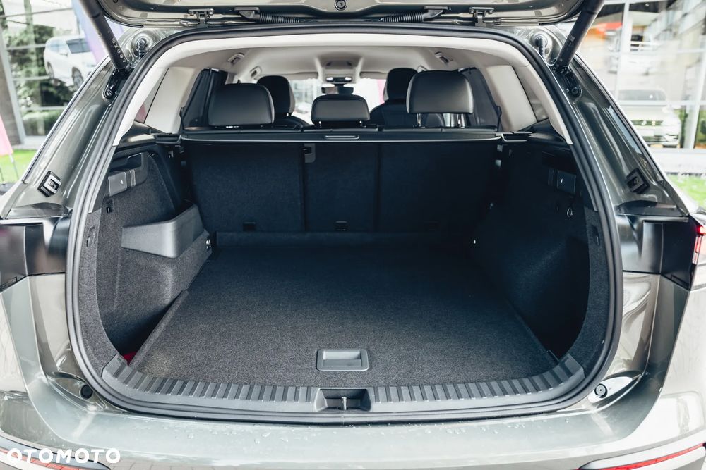 Volkswagen Tayron 2.0 TSI Elegance DSG - 12