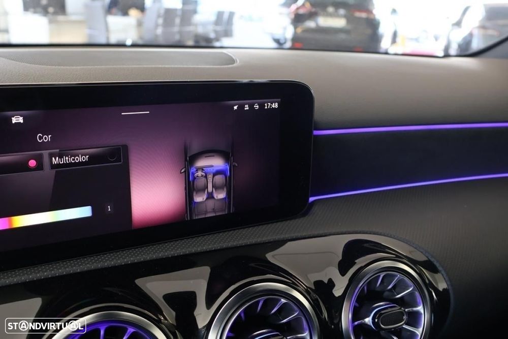 Mercedes-Benz A 250 e - 3