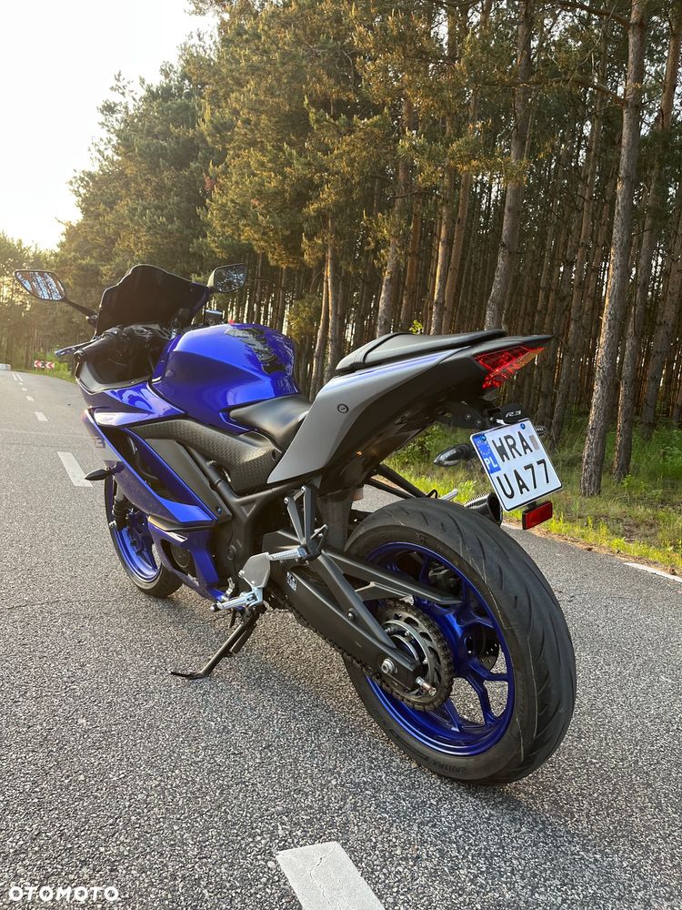Yamaha R3 - 4