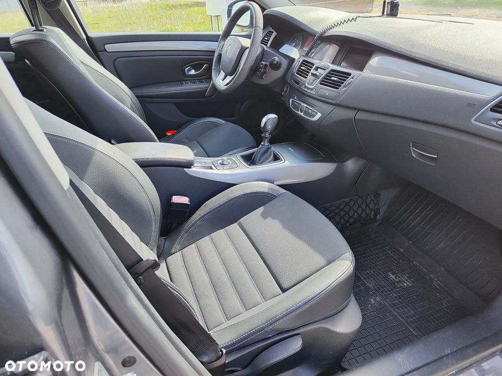 Renault Laguna 2.0 dCi Tech Run - 18